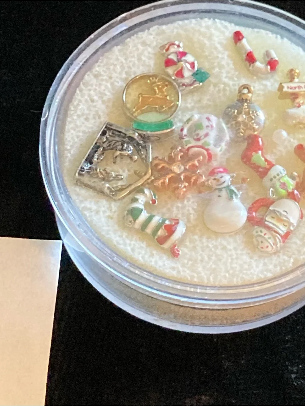 Origami Owl Red Green White Gold Christmas Floating Charm Lot